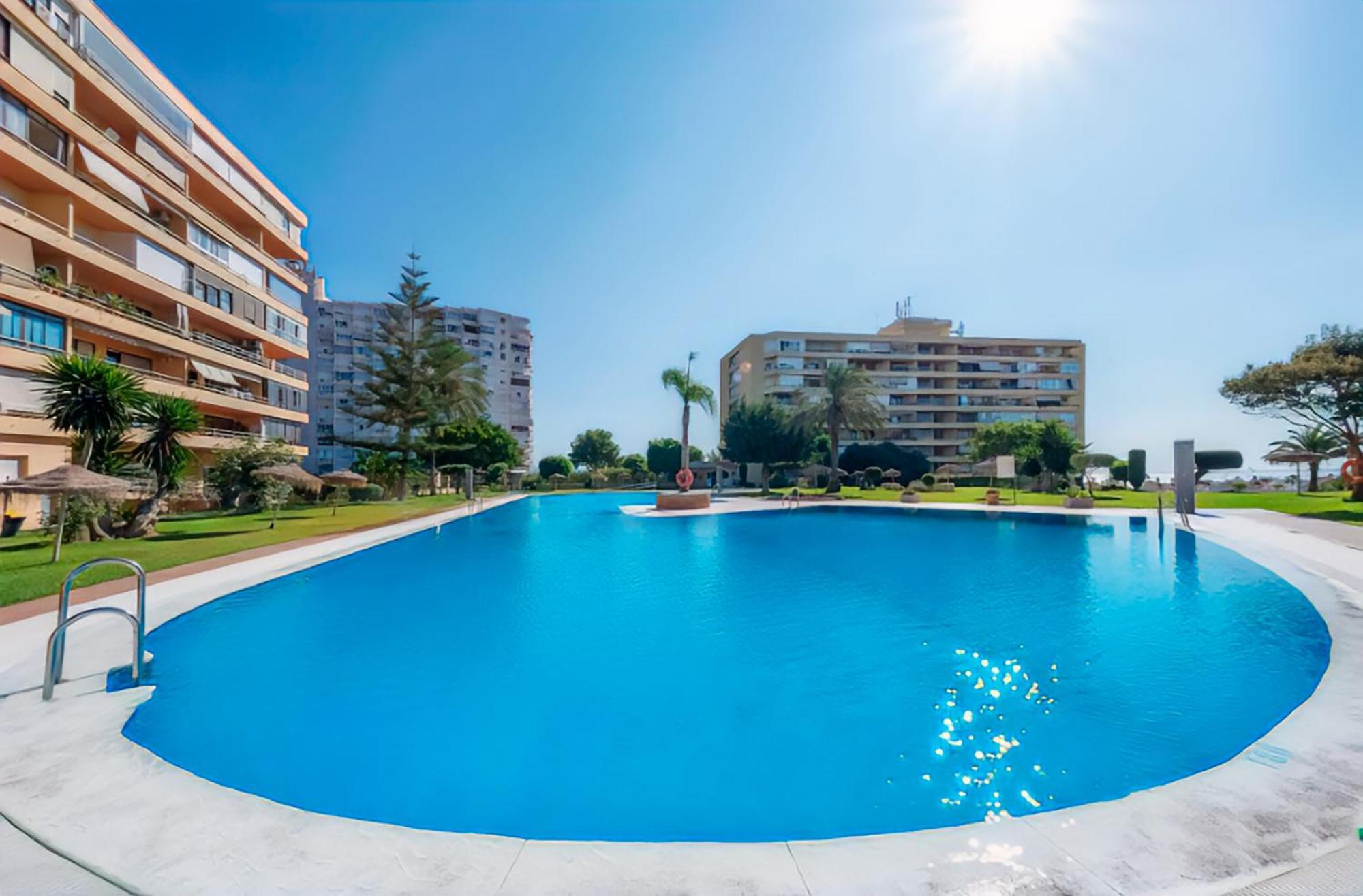 Colina Del Mar Apartment Torremolinos Exterior photo